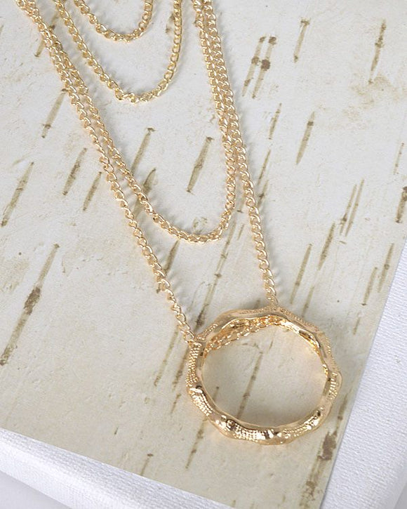 Metallic Pendant Layered Curb Chain Necklace