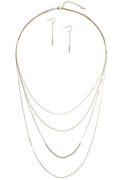 Multi layered flat chain aligned pearl accent necklace set