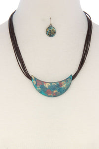 Patina curve bar pu leather necklace