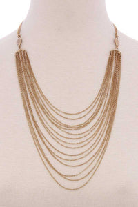 Multi layered short necklace