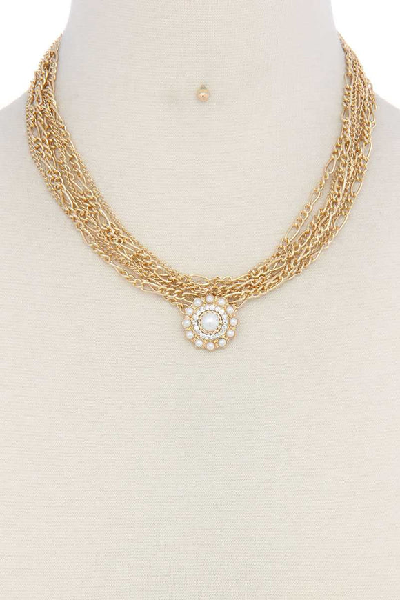Pearl pendant multi strand short necklace